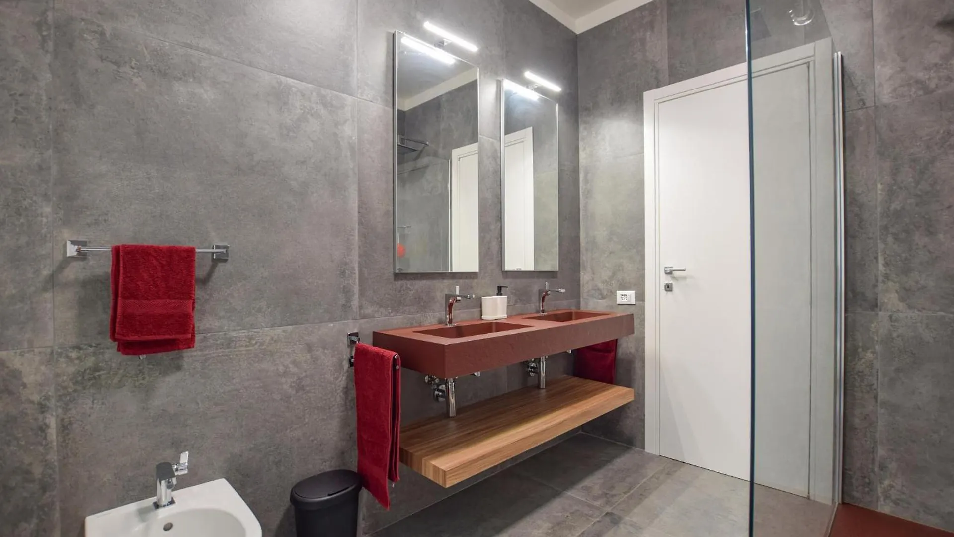 Holiday home 4 Bedroom Gorgeous Home In Massarosa