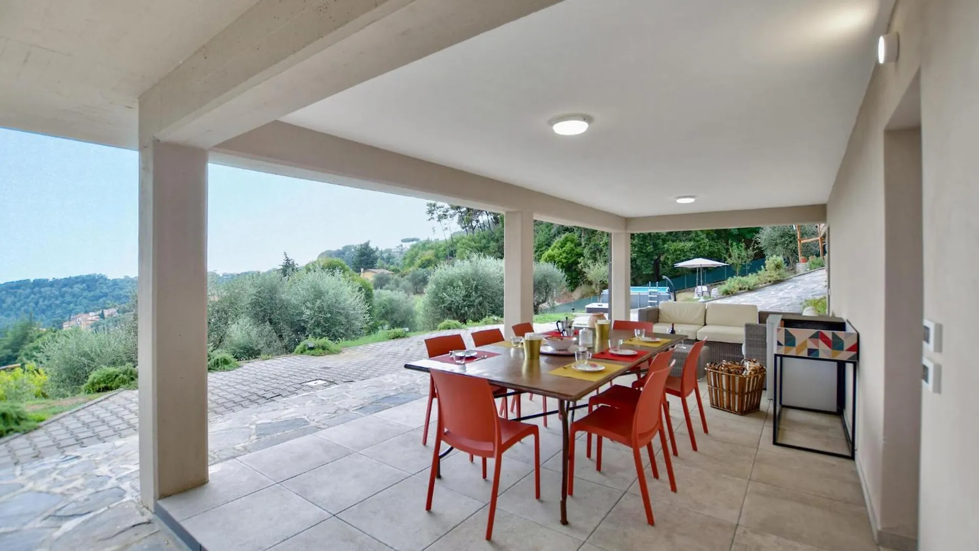 4 Bedroom Gorgeous Home In Massarosa